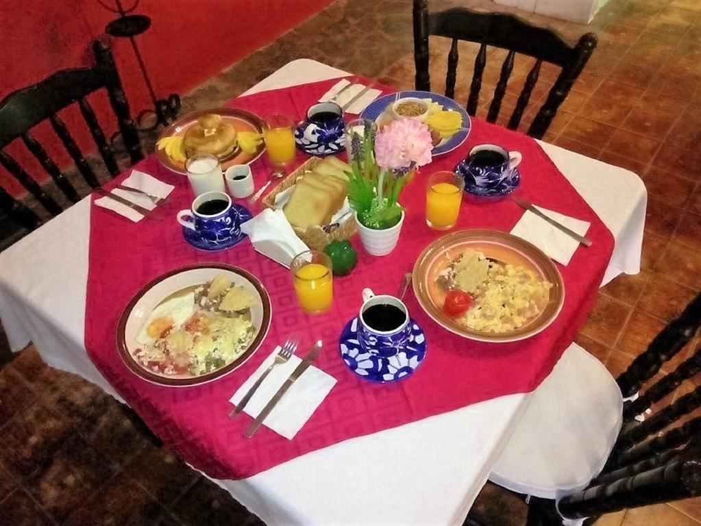 Hotel La Huerta Сан Мигел де Аленде Екстериор снимка